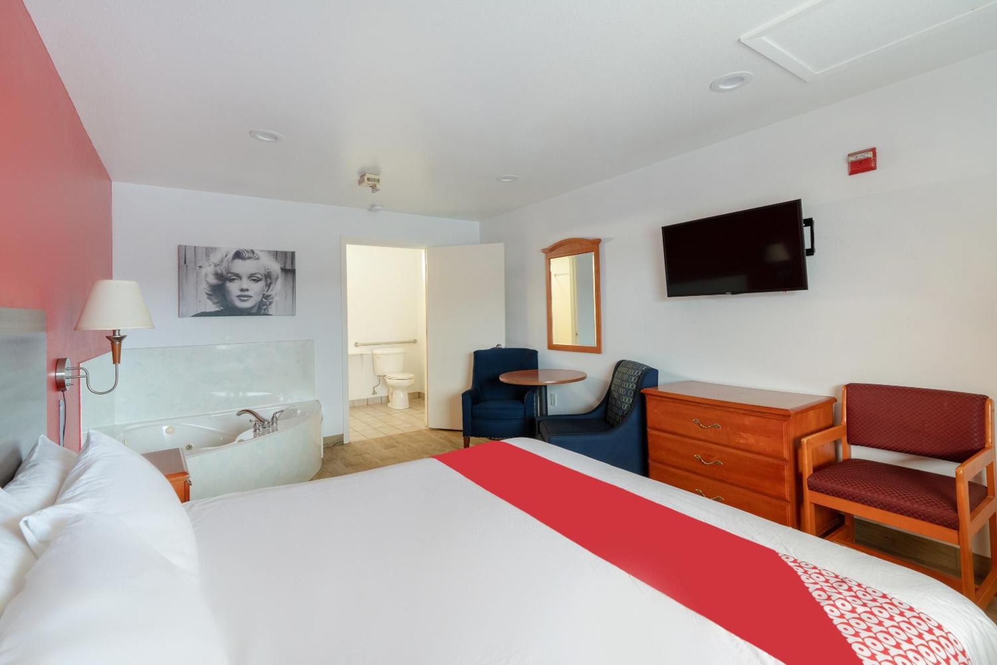 Oyo Hotel San Antonio Near At&T Center 외부 사진