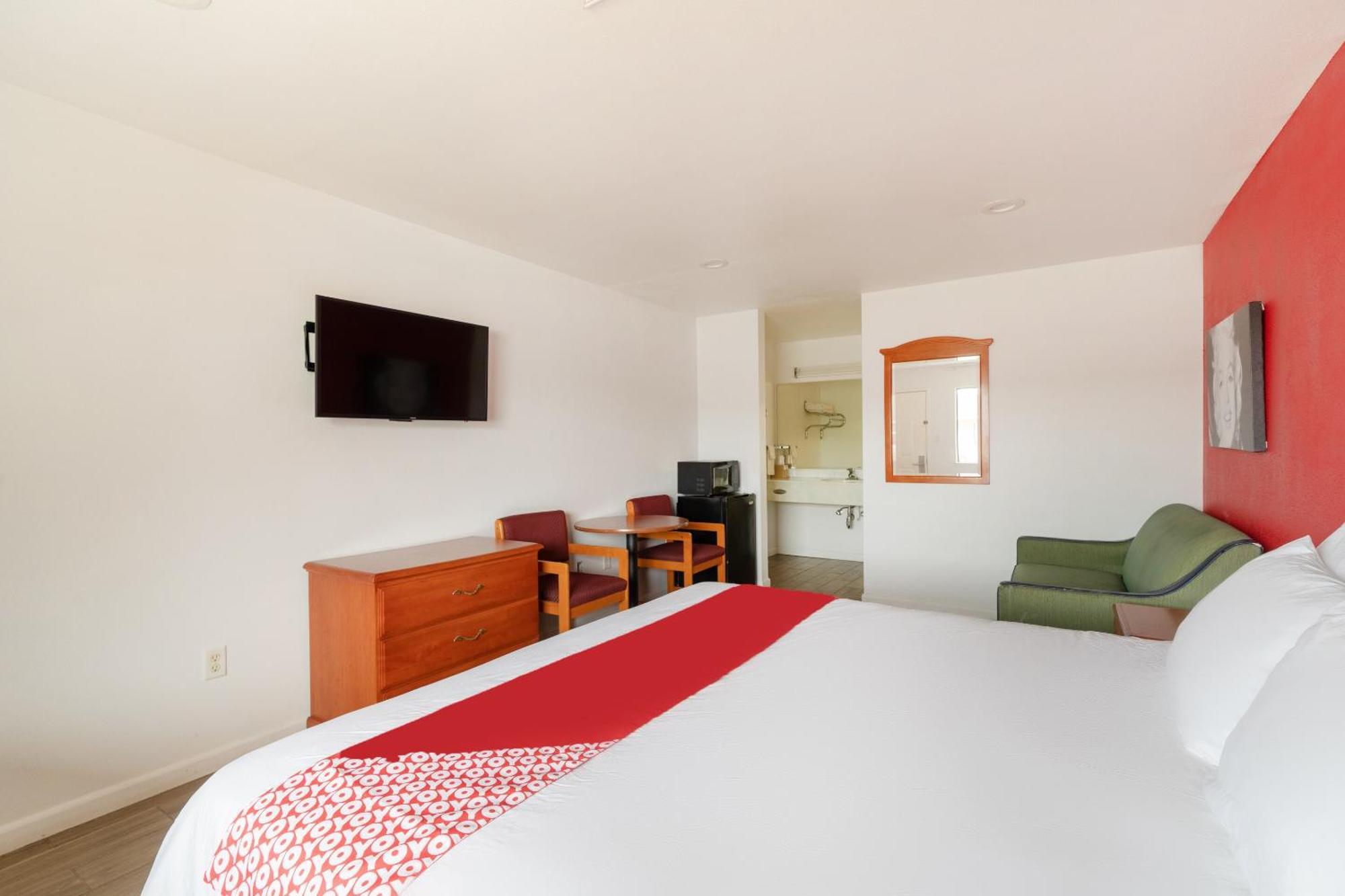 Oyo Hotel San Antonio Near At&T Center 외부 사진